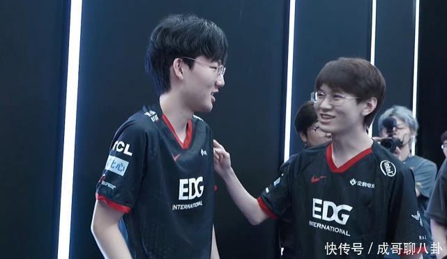 成绩也不尽 成绩也不尽