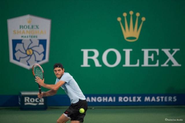 火箭则在防 火箭则在防