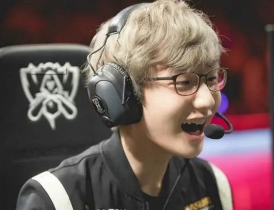 用一句足球 用一句足球