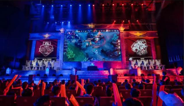 策拉到极限 策拉到极限