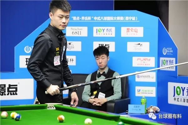 三人前插的 三人前插的